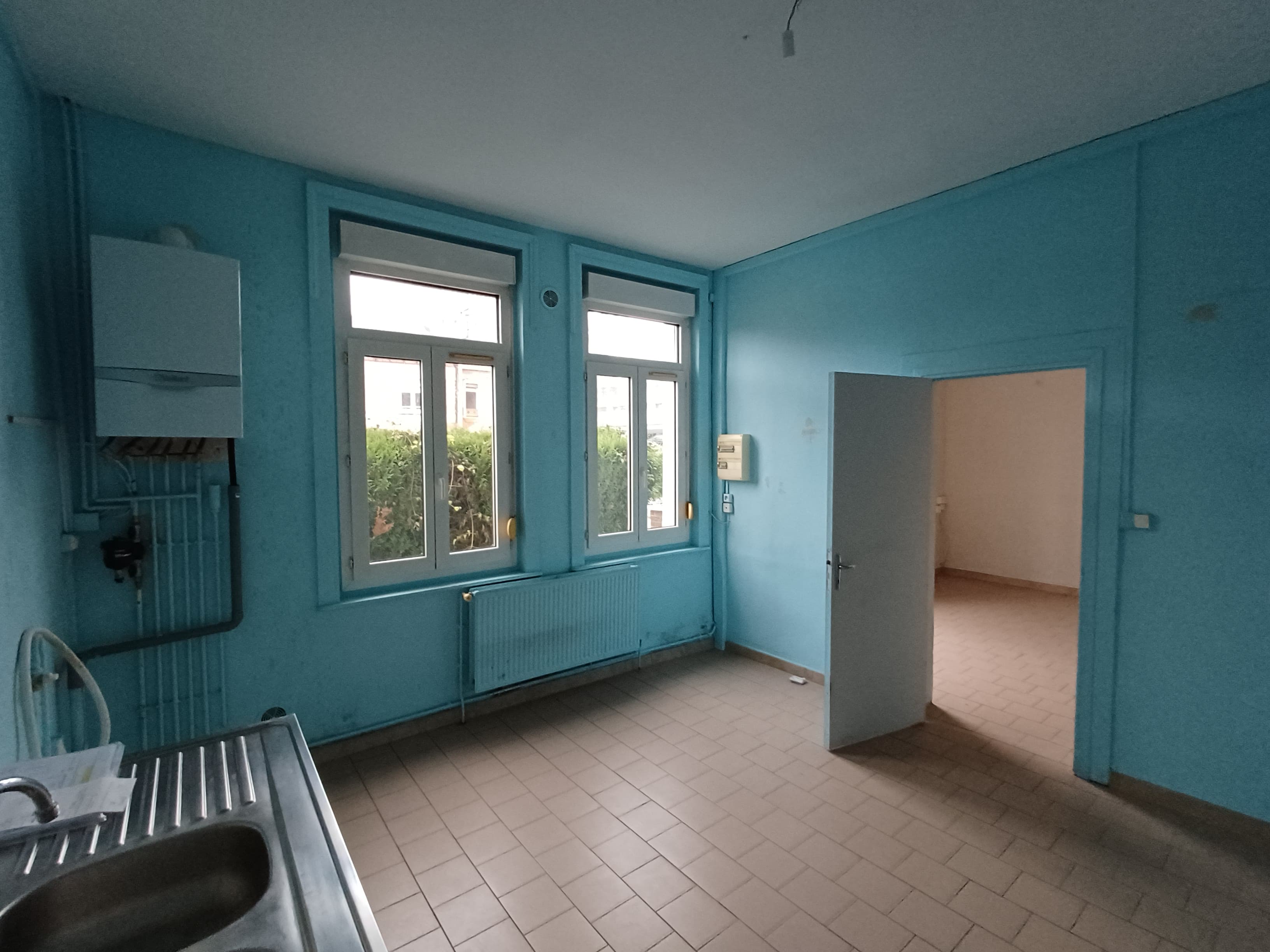 Maison de type HLM à rénover