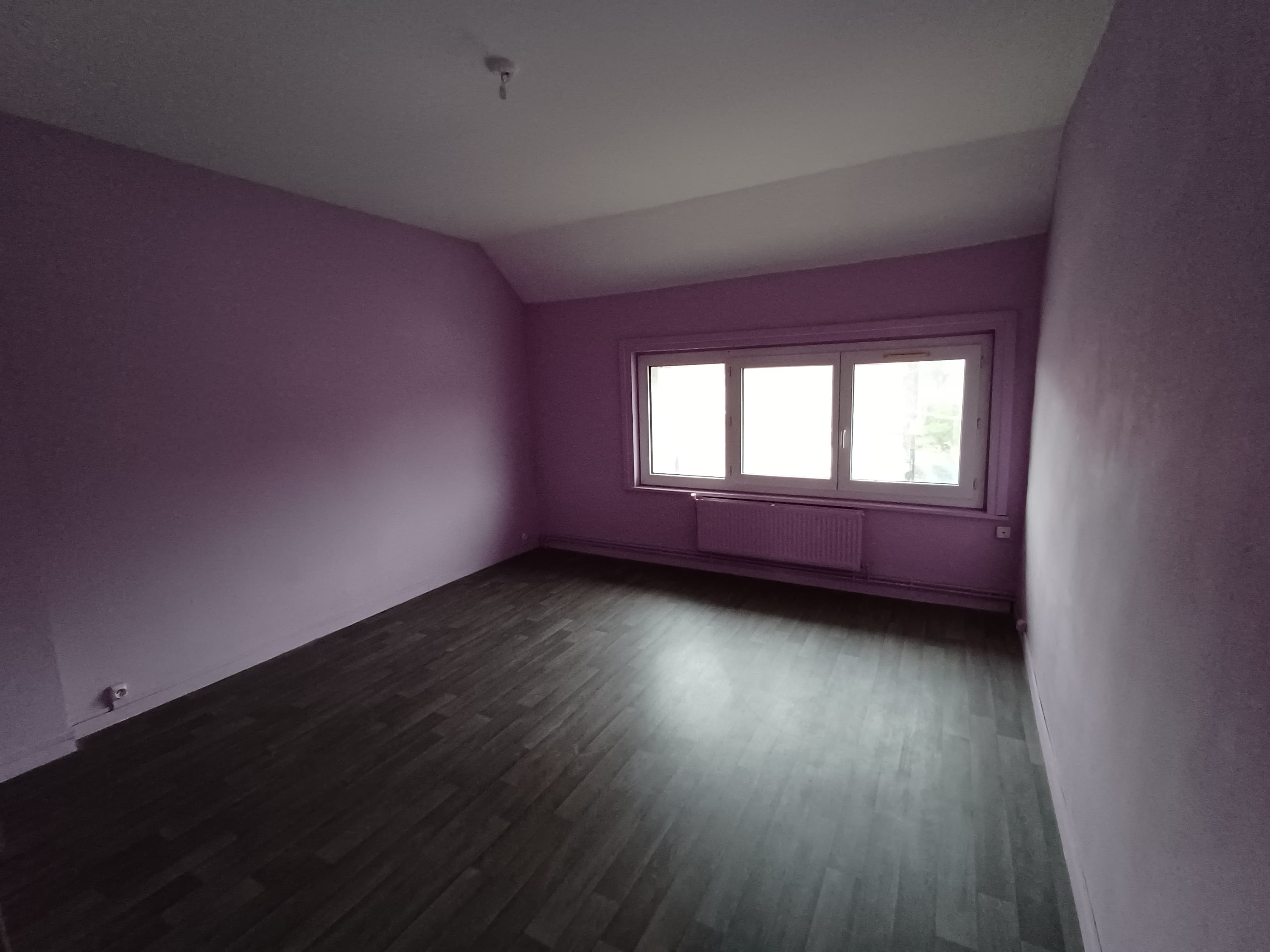 Maison de type HLM à rénover