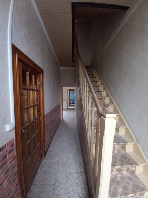 Maison de type HLM à rénover