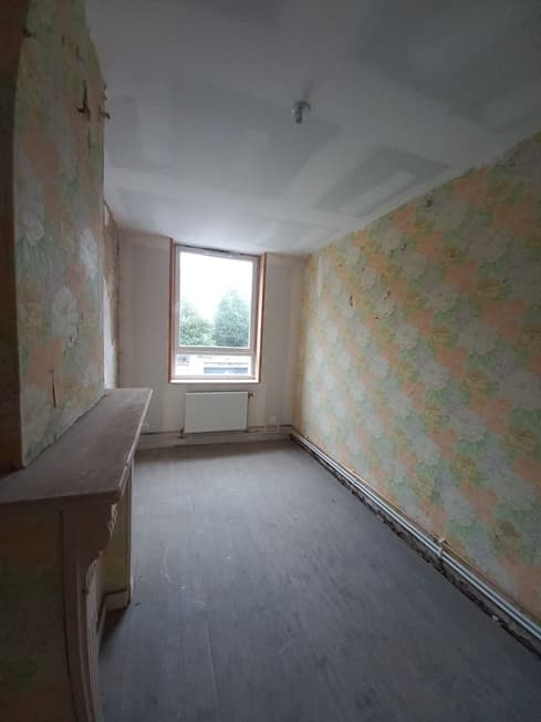 Maison de type HLM à rénover