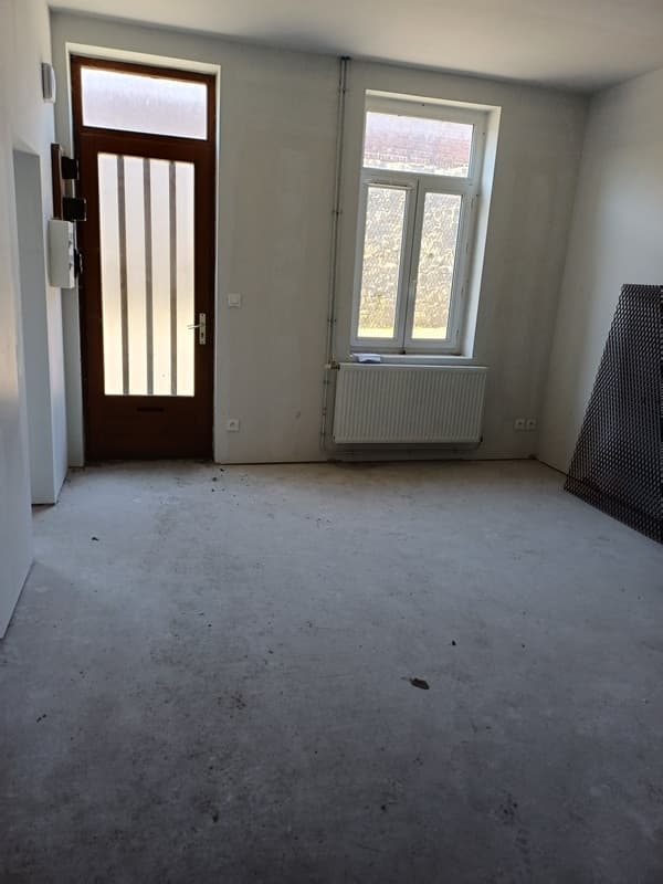Maison de type HLM à rénover