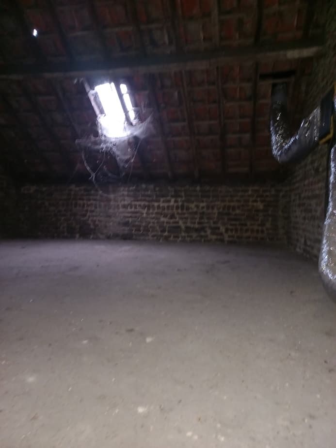 Maison de type HLM à rénover