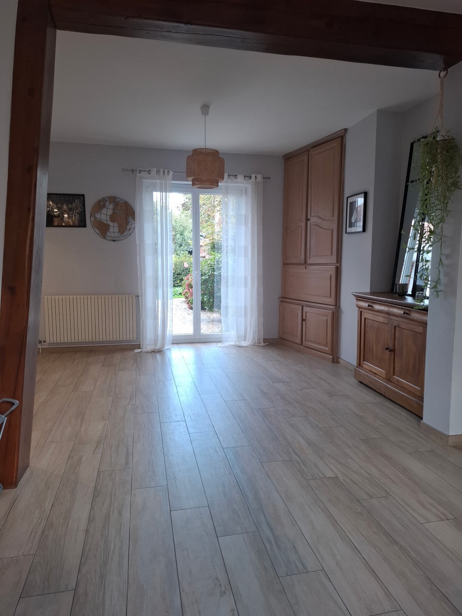 Maison de ville avec beau jardin !