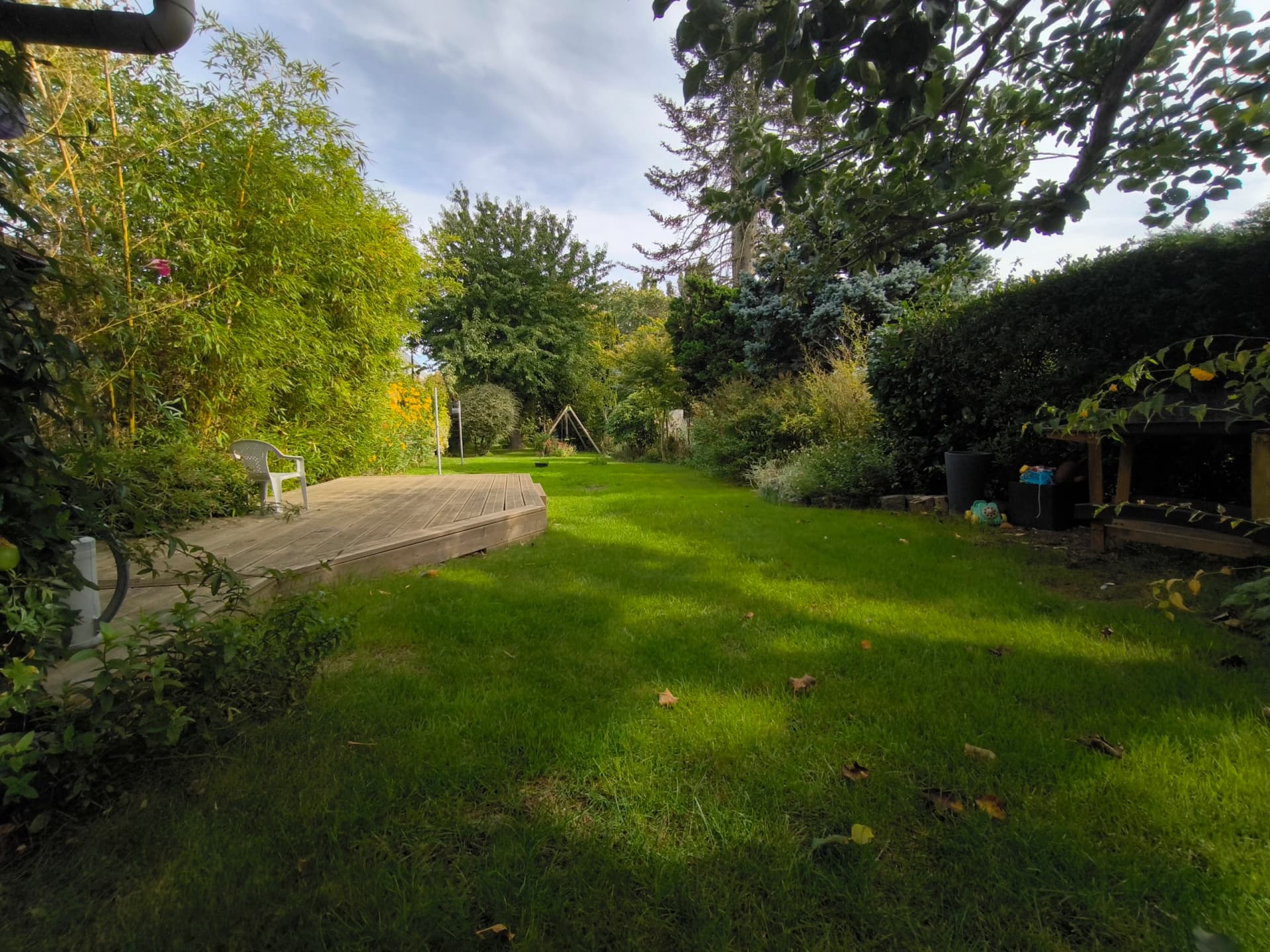 Maison de ville avec beau jardin !