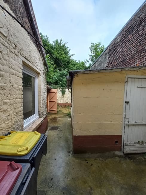 Maison ancienne type HLM à rénover