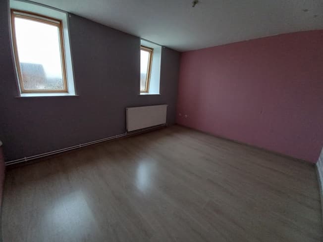 Maison de type HLM à rénover